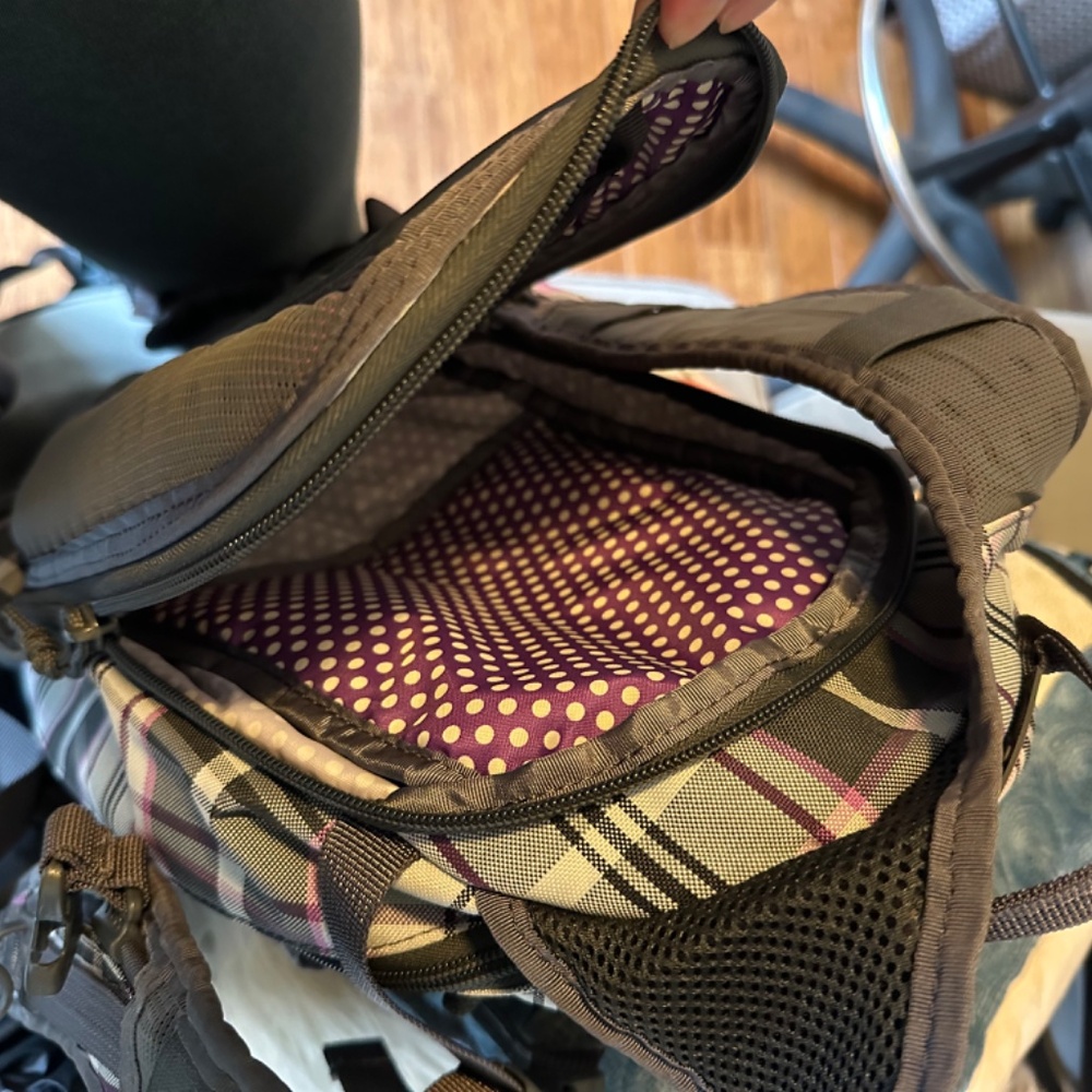 Dakine Women's Drafter Bike backpack - Picture 3 of 5